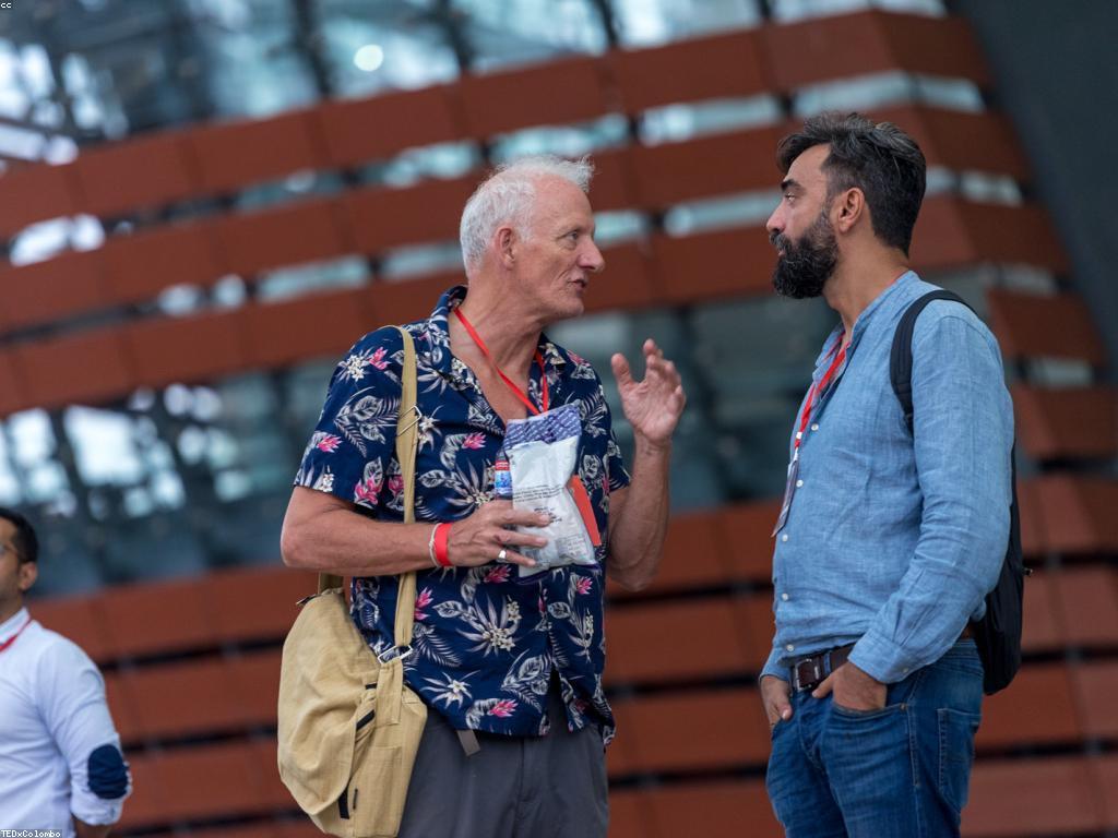 ការសម្ភាសន៍អំពីការគ្រប់គ្រងព្រឹត្តិការណ៍ពិសេស