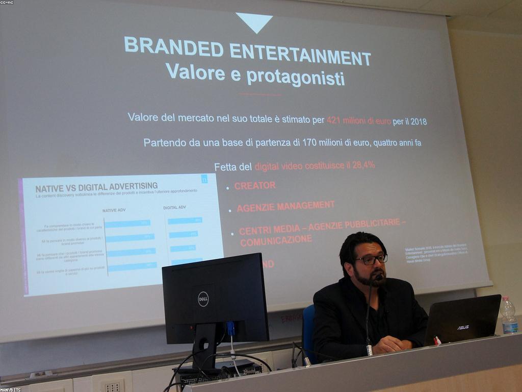 យុទ្ធសាស្ត្រការផ្សាយពាណិជ្ជកម្មតាមវិធីជាបុគ្គលិក